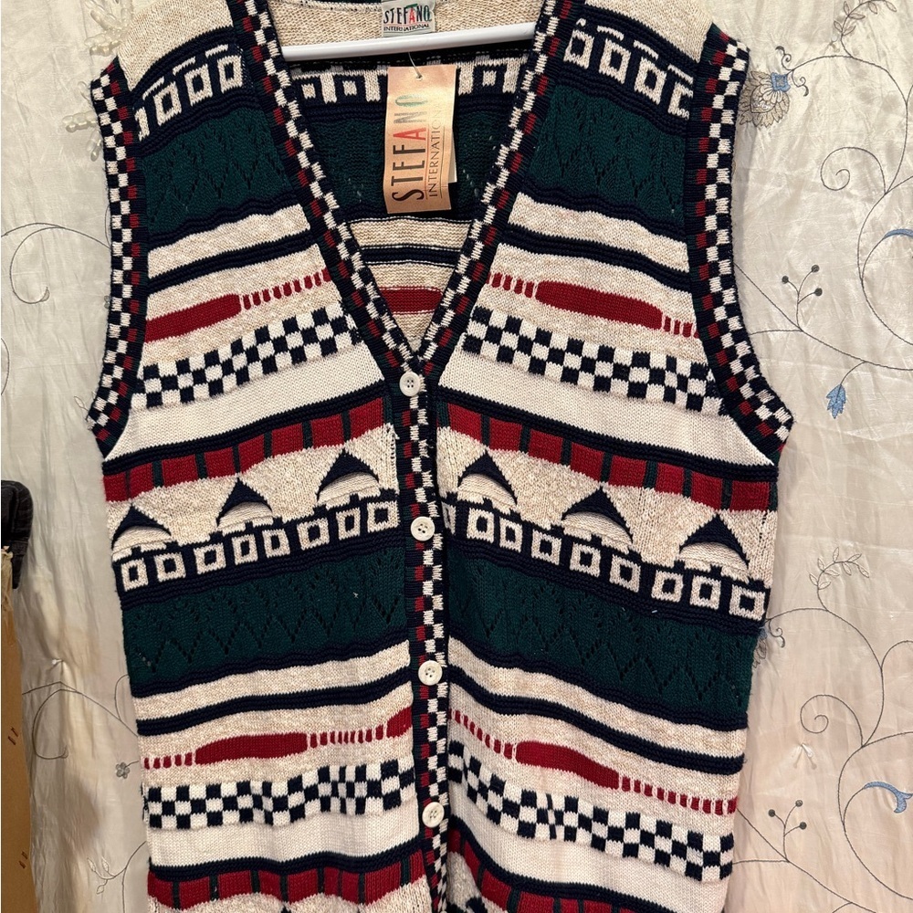 Stefano Women's Multicolor Patterned Knit Vest